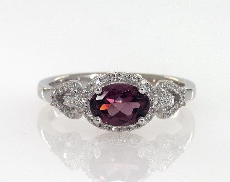 18k White Gold Oval Garnet and Pave Diamond Art Deco Ring