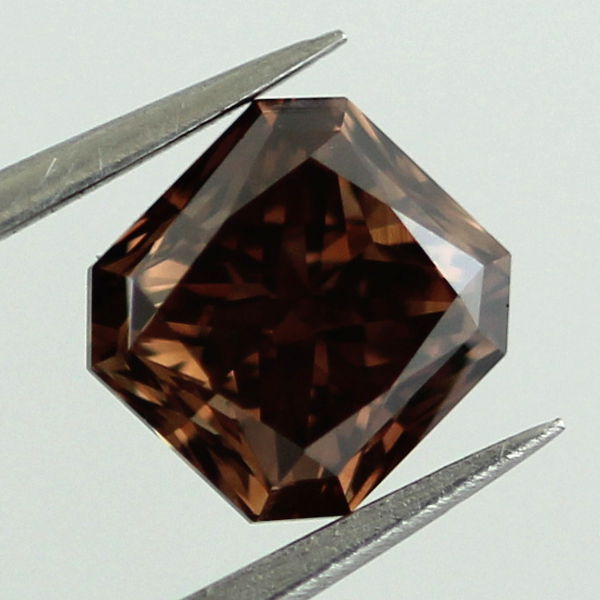 Fancy Dark Brown Diamond, Radiant, 1.18 carat, VVS2 - B