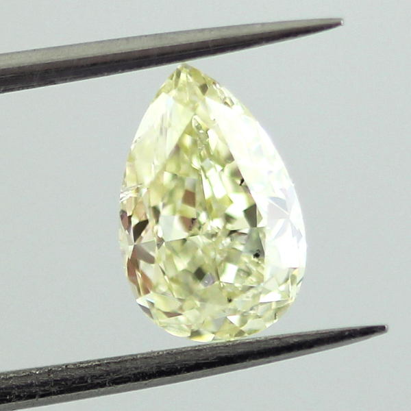 Fancy Light Yellow Diamond, Pear, 1.02 carat, SI2 - B