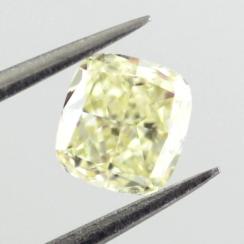Fancy Light Yellow Diamond, Cushion, 0.41 carat, SI1 - B