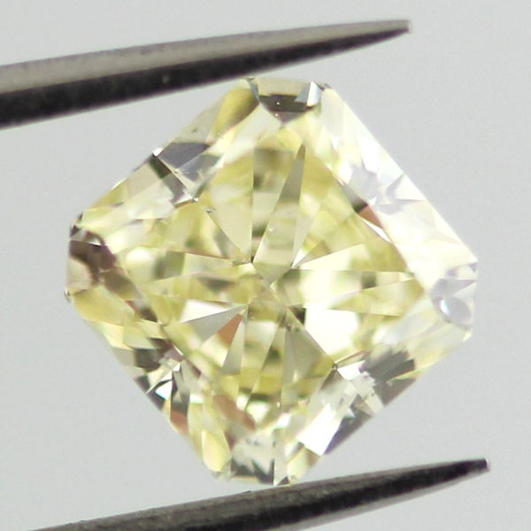 Fancy Light Yellow Diamond, Radiant, 1.00 carat, SI1 - B