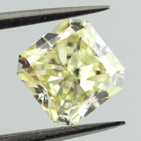 Fancy Light Yellow Diamond, Radiant, 1.00 carat, SI1- C