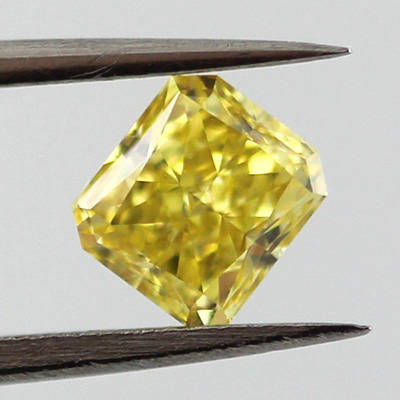 Fancy Vivid Yellow Diamond, Radiant, 0.61 carat, VS1 - B