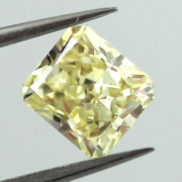 Fancy Yellow Diamond, Radiant, 1.24 carat, VVS2 - B