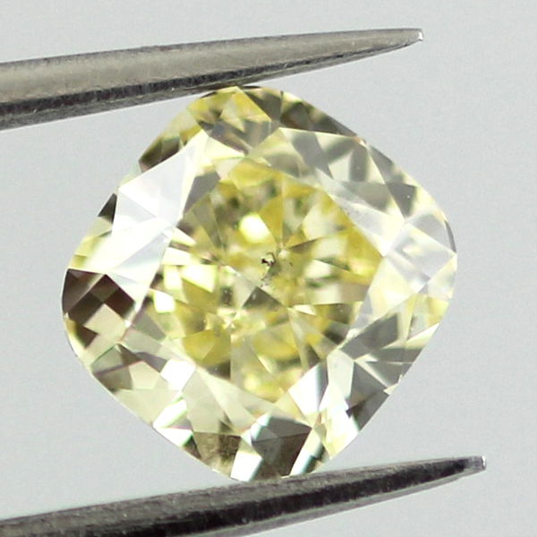 Fancy Yellow Diamond, Cushion, 1.06 carat, VS2 - B