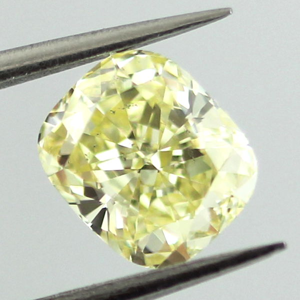 Fancy Yellow Diamond, Cushion, 1.01 carat, SI1 - B