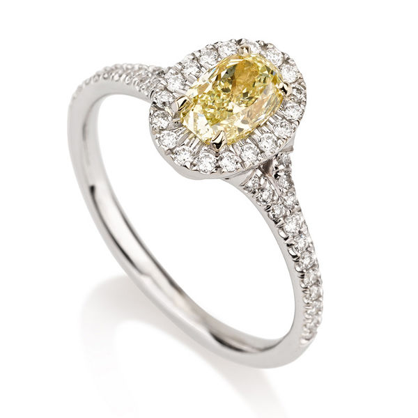 Fancy Yellow Diamond Ring, Oval, 0.75 carat, VVS2 - B