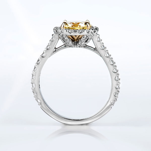 Fancy Intense Yellow Diamond Ring, Round, 1.39 carat, VVS2 - B