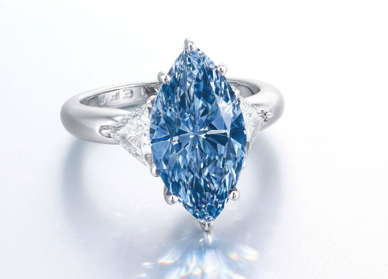 Vivid Blue Diamond Ring, IF 4.29 carat