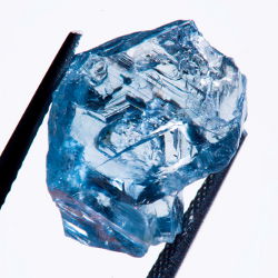 25.5 carat rough Blue Diamond sold for $16.9 Million