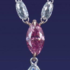 Purplish Pink Diamond marquise (Christies)