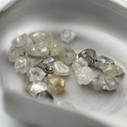 Mixed Rough Colored Diamonds