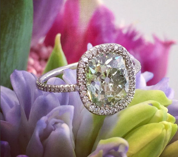 Fancy Yellowish Green Diamond, 2.49 carat Fancy Yellowish Green Diamond, 2.49carat by JAR