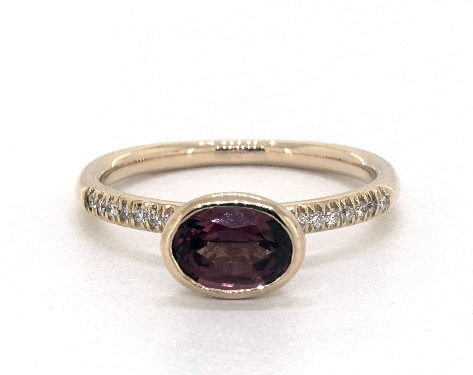 18k Yellow Gold East West Oval Garnet and Diamond Ring