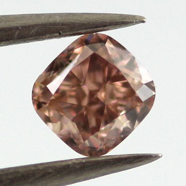Fancy Brownish Orangy pink Diamond, Cushion, 0.33 carat, VVS2 - B