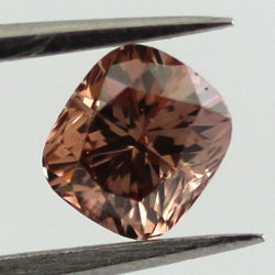 Fancy Deep Brown Pink, 0.52 carat, SI2