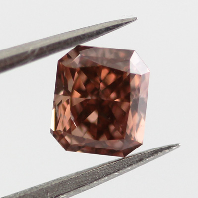 Fancy Deep Orangy Pink Diamond, Radiant, 0.52 carat, SI1