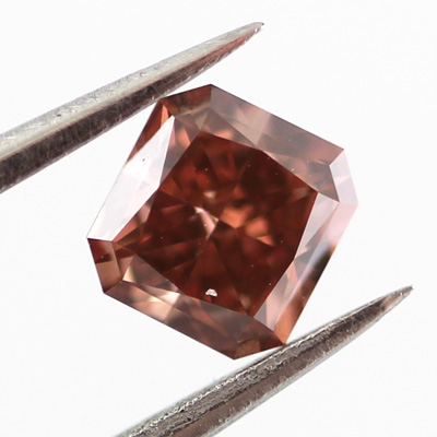 Fancy Deep Orangy Pink Diamond, Radiant, 0.43 carat, SI1
