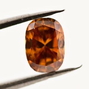 Fancy Deep Yellowish Orange Diamond, Cushion, 0.33 carat - B