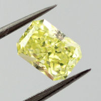 Fancy Intense Green Yellow Diamond, Radiant, 0.67 carat, VS1 - Thumbnail