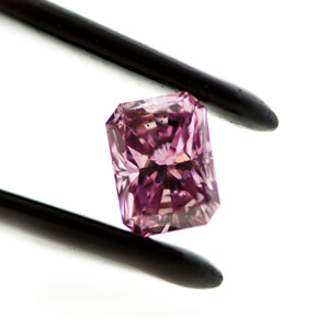 Fancy Intense Purplish Pink Argyle Diamond, Radiant, 0.46 carat, SI2- C