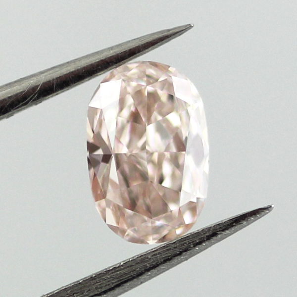 Fancy Light Brownish Pink Diamond, Oval, 0.38 carat, VVS2 - B