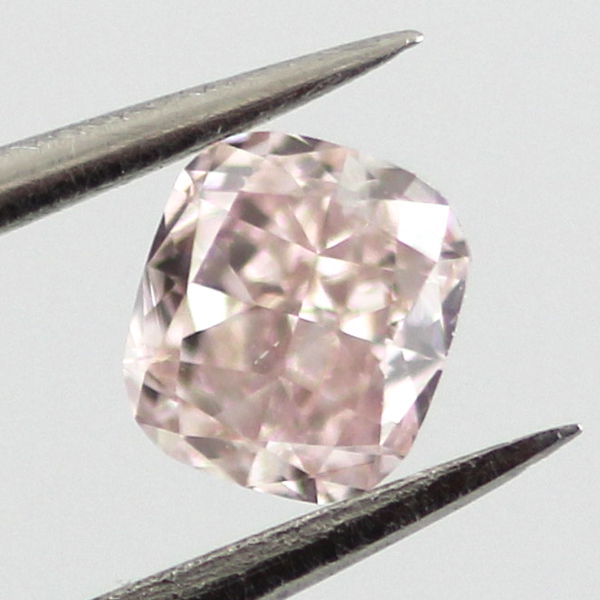 Fancy Light Pink Diamond, Cushion, 0.28 carat, SI1 - B