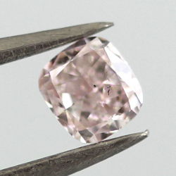 Fancy Light Pink, 0.27 carat, SI2