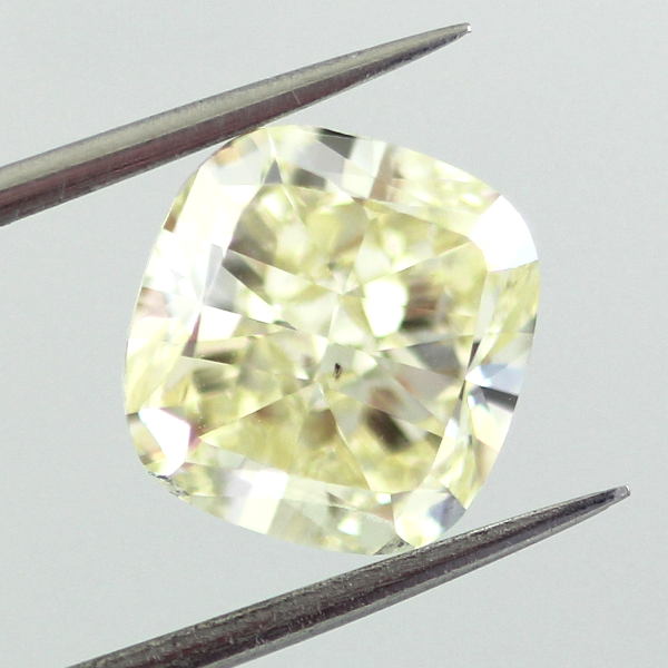 Fancy Light Yellow Diamond, Cushion, 3.20 carat, SI1 - B