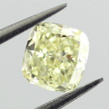 Fancy Light Yellow, 0.41 carat, SI1