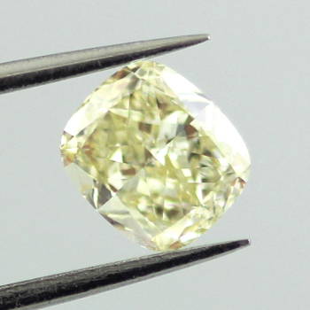 Fancy Light Yellow, 0.91 carat, SI1