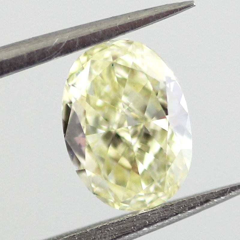 - Fancy Light Yellow, 0.53 carat, VVS1, ID-5290809