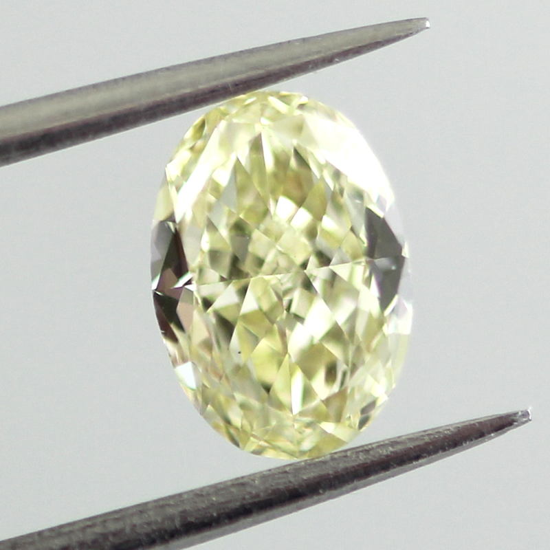 Fancy Light Yellow Diamond, Oval, 0.61 carat, VS2