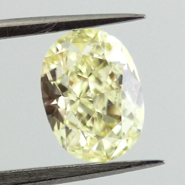 Fancy Light Yellow Diamond, Oval, 1.02 carat, VS2