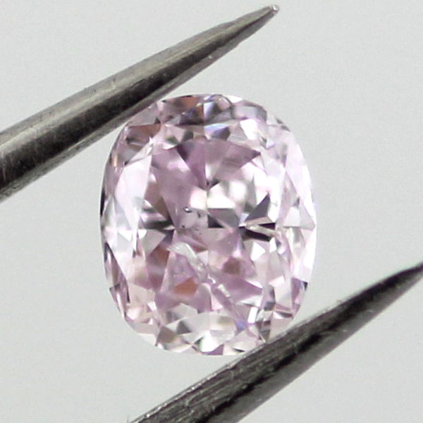 Fancy Purplish Pink Diamond, Oval, 0.22 carat