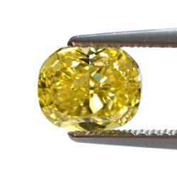 Fancy Vivid Yellow, 1.51 carat, VS2