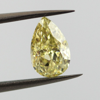 Fancy Yellow Diamond, Pear, 1.67 carat, VVS2 - B