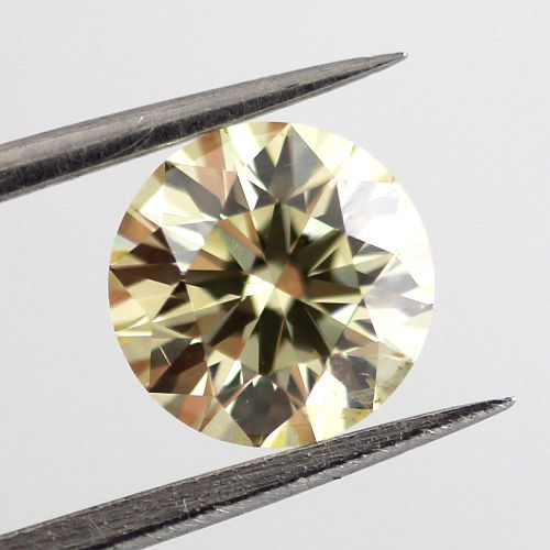 Fancy Yellow Diamond, Round, 0.90 carat, SI2