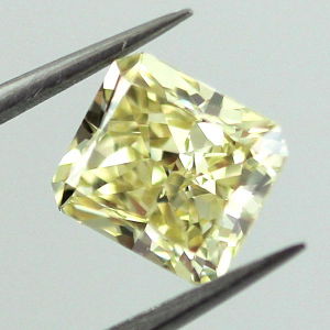 Fancy Yellow Diamond, Radiant, 1.24 carat, VVS2 - Thumbnail