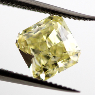 Fancy Yellow, 0.99 carat, SI2