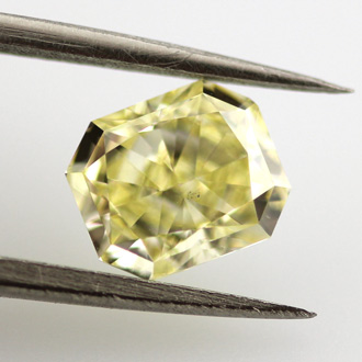 Fancy Yellow, 1.01 carat, VS2