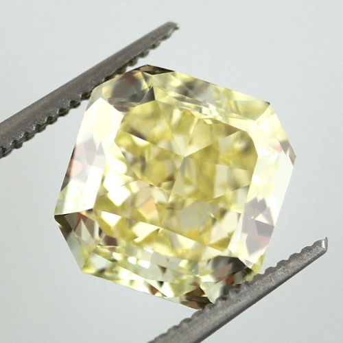 Fancy Yellow Diamond, Radiant, 4.83 carat, VS1 - B