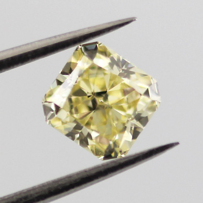 Fancy Yellow Diamond, Radiant, 0.70 carat, VS1 - Thumbnail