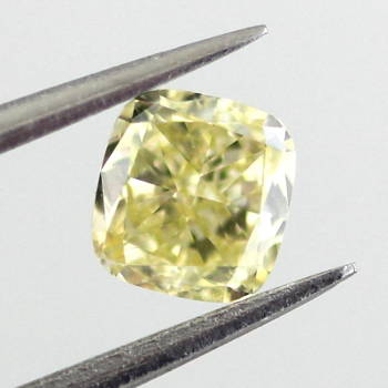 Fancy Yellow Diamond, Cushion, 0.41 carat, VS2 - Thumbnail