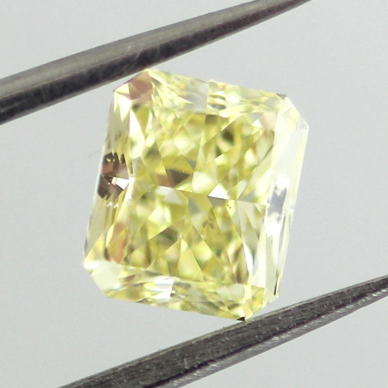 Fancy Yellow Diamond, Radiant, 0.91 carat, SI1