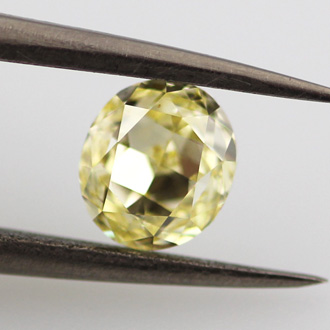 Fancy Yellow, 0.78 carat, VVS1