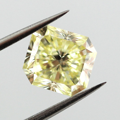 Fancy Yellow Diamond, Radiant, 1.54 carat, VVS1 - B