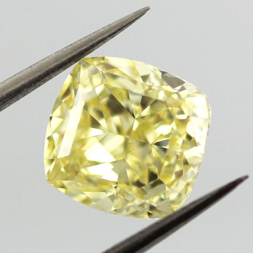 Fancy Yellow Diamond, Cushion, 2.48 carat, VS2 - B