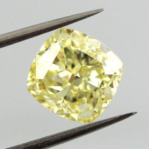 Fancy Yellow Diamond, Cushion, 2.48 carat, VS2- C