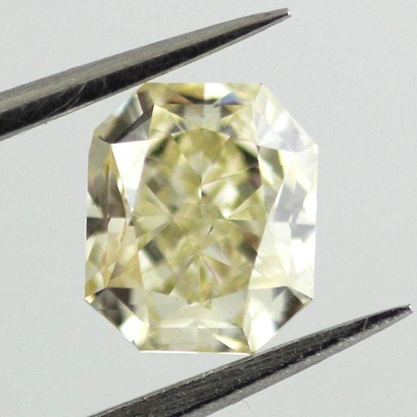 Fancy Yellow Diamond, Radiant, 1.00 carat, SI1